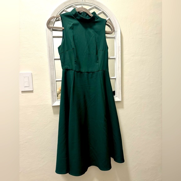 Lulus green a-line mock turtle neck midi dress - Picture 2 of 6